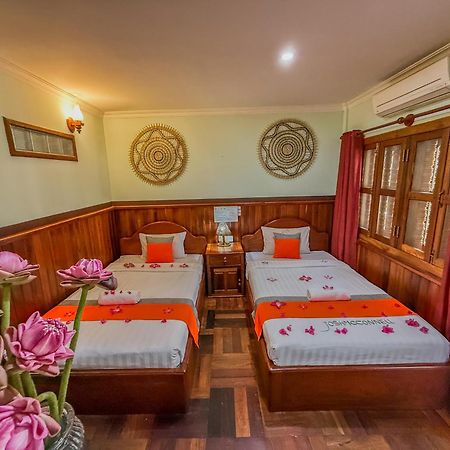 Siem Reap Center Hotel מראה חיצוני תמונה