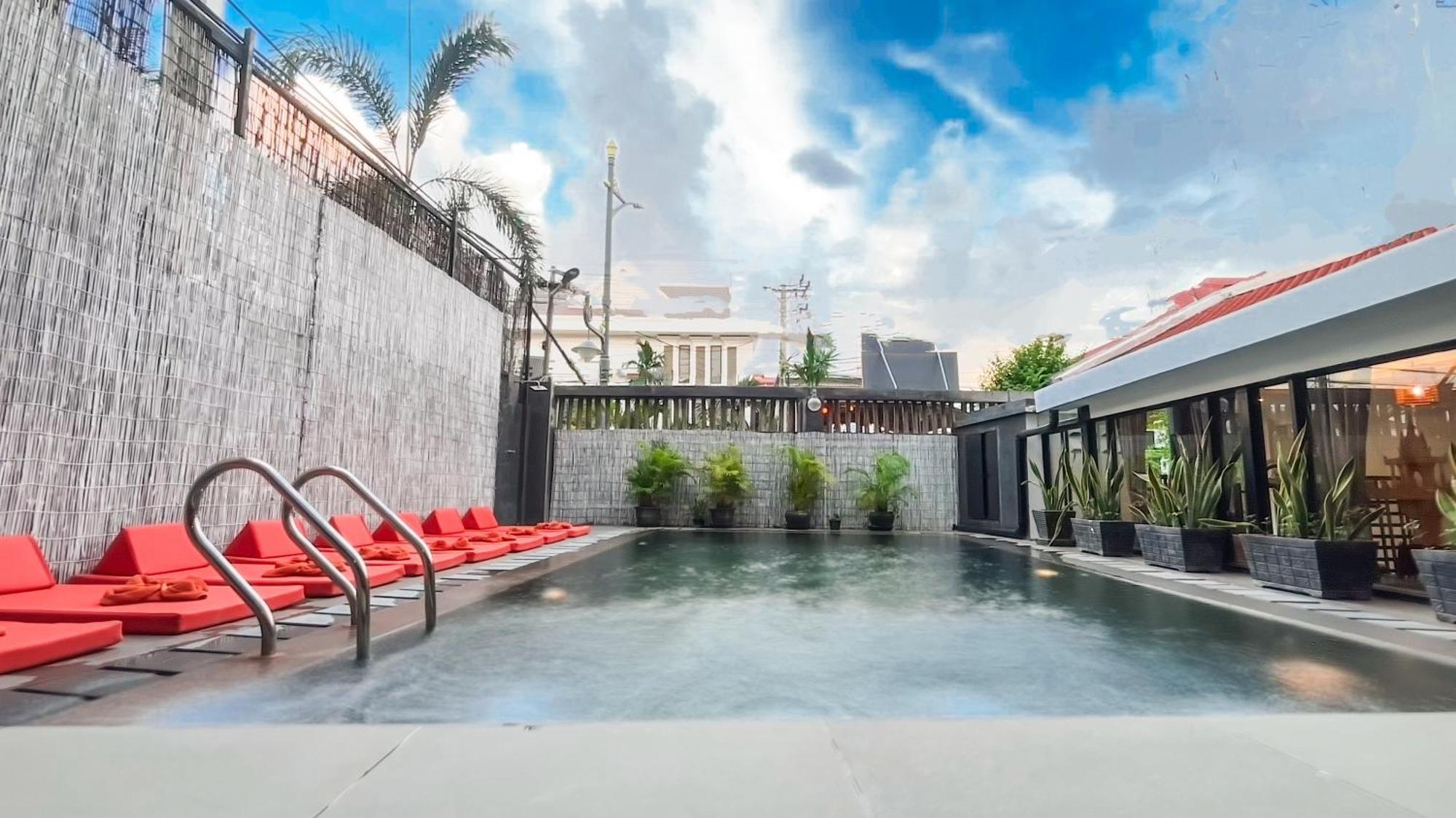 Siem Reap Center Hotel מראה חיצוני תמונה