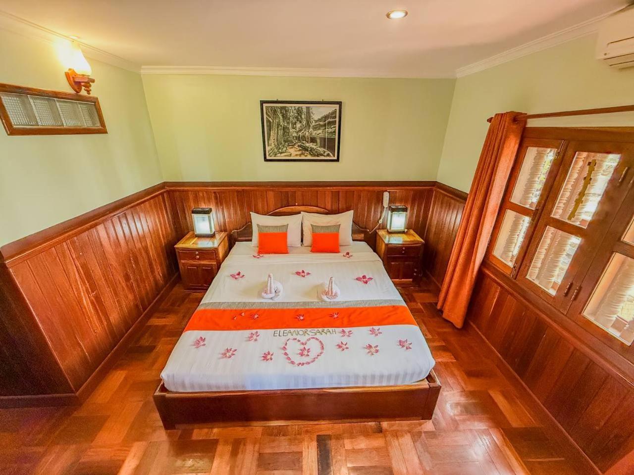 Siem Reap Center Hotel מראה חיצוני תמונה